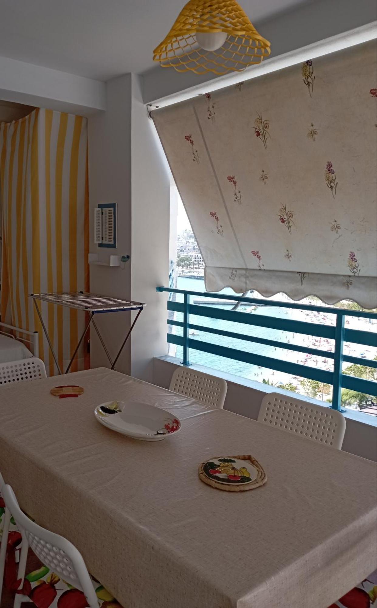 Apartment Alma Sarande Phòng bức ảnh